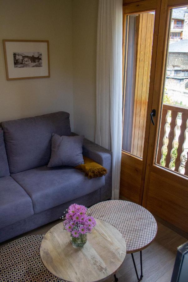 Apartaments Areny - L'Amfitriona Esterri d'Àneu Buitenkant foto